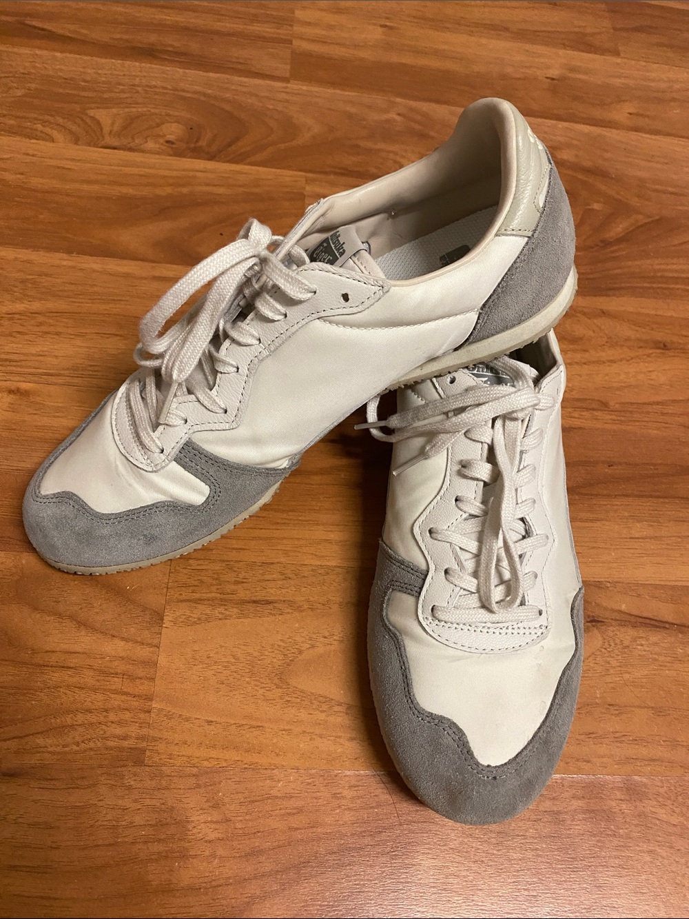 ❤️ Onitsuka Tiger Shoes Sneakers US Size US 9 Mens